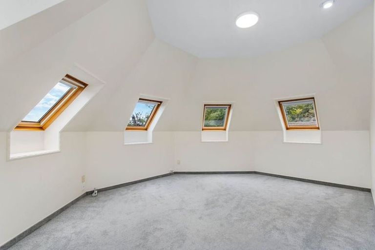 Photo of property in 113 Waimairi Road, Ilam, Christchurch, 8041