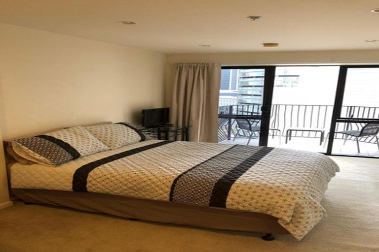 Photo of property in 23 Emily Place, Bellevue, Tauranga, 3110