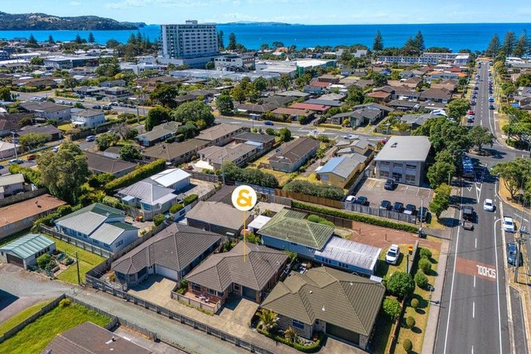 Photo of property in 33a Riverside Road, Orewa, 0931