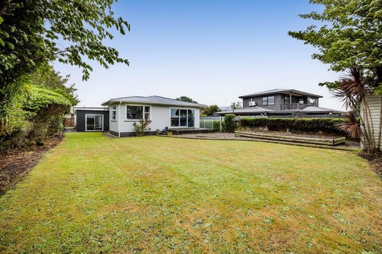 Photo of property in 41 Camberwell Road, Hawera, 4610