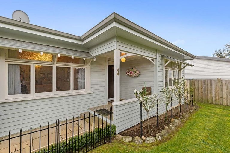Photo of property in 44 Aroha View Avenue, Te Aroha, 3320