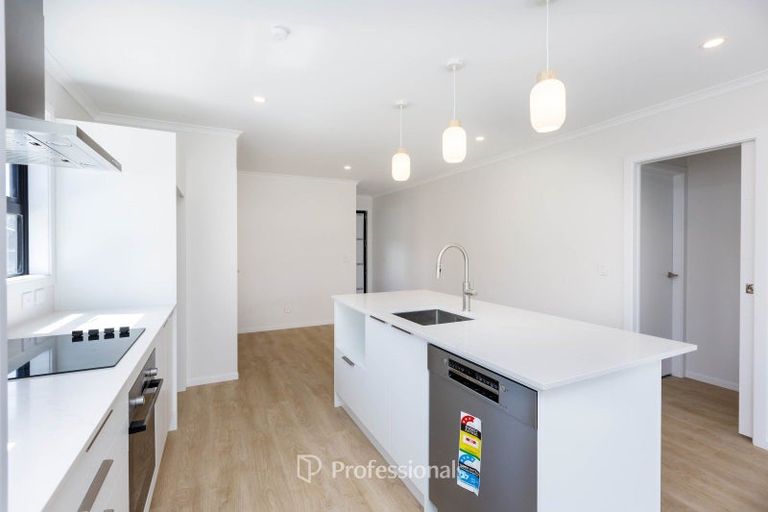 Photo of property in 63a Golders Road, Elderslea, Upper Hutt, 5018