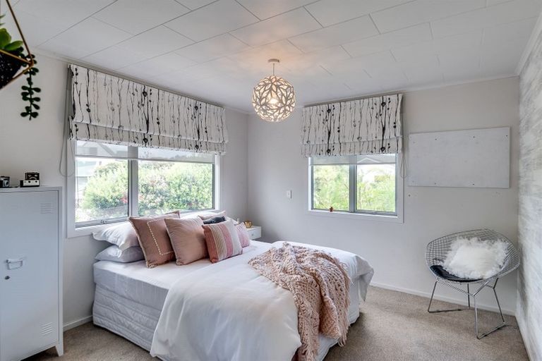 Photo of property in 56 Le Quesne Road, Bay View, Napier, 4104