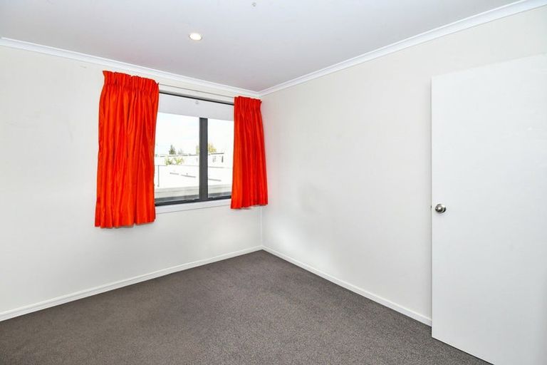 Photo of property in 47 Popokatea Drive, Takanini, 2112