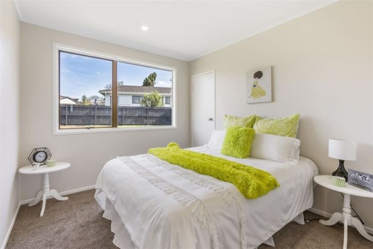 Photo of property in 1/14 Catkin Crescent, Papatoetoe, Auckland, 2025