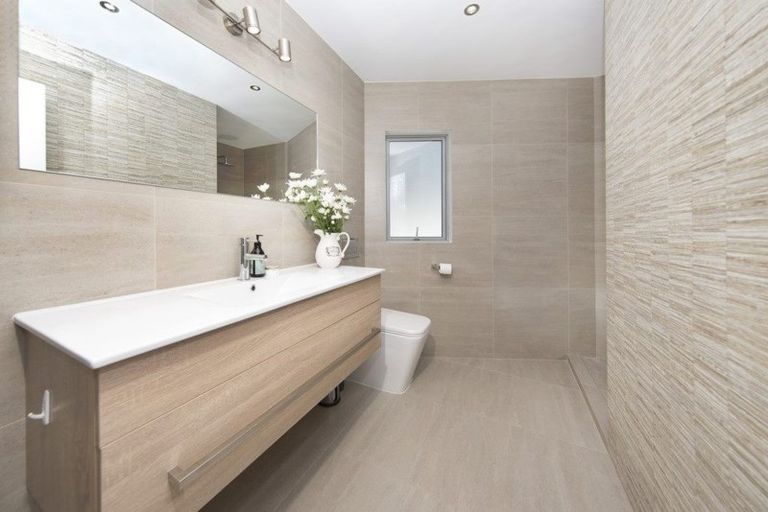Photo of property in 91 Princes Street, Northcote Point, Auckland, 0627
