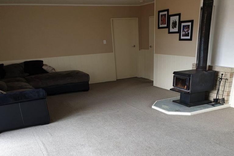 Photo of property in 18 Thompson Street, Tokoroa, 3420