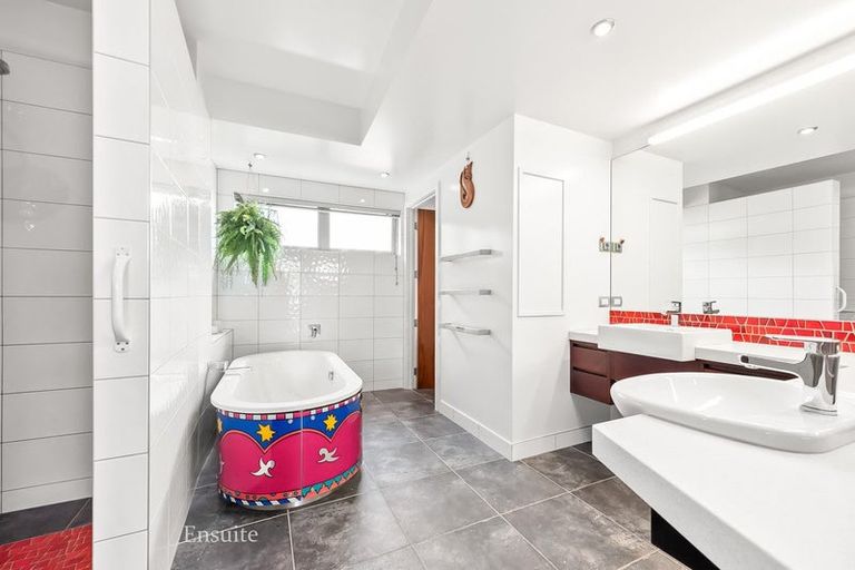 Photo of property in 88 Marine Parade, Paraparaumu Beach, Paraparaumu, 5032