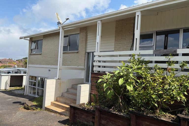 Photo of property in 224 Glamorgan Drive, Northcross, Auckland, 0630