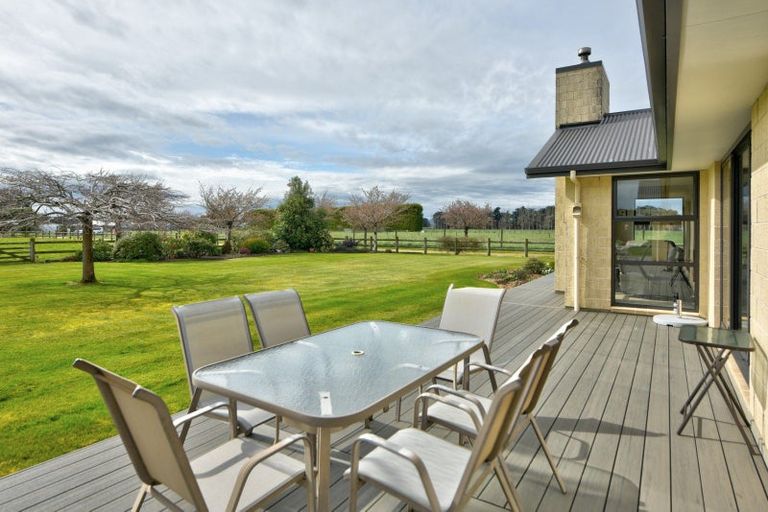 Photo of property in 24 Mckinnon Road, Edendale, Wyndham, 9893