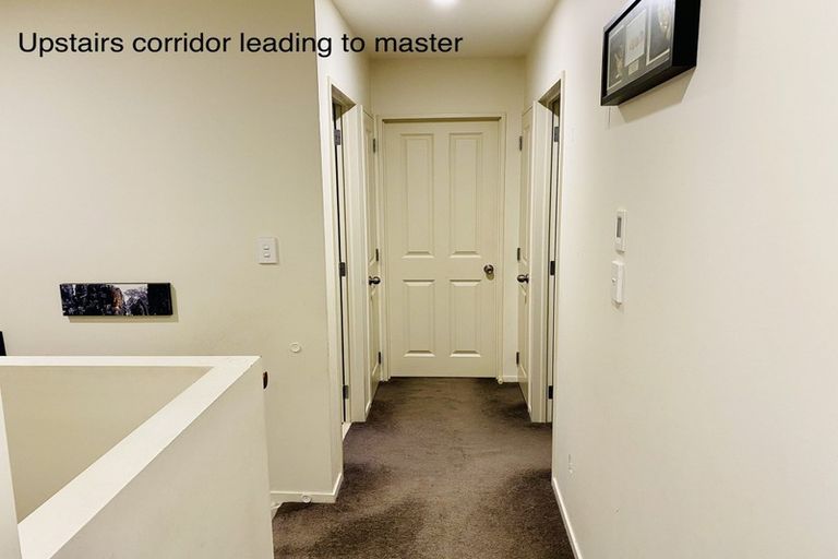 Photo of property in 11 Heidi Crescent, Flat Bush, Auckland, 2016