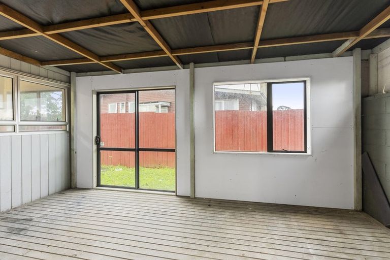 Photo of property in 32 Idlewild Avenue, Mangere, Auckland, 2022
