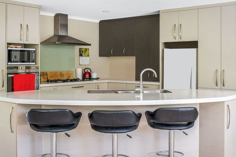 Photo of property in 4 Kotare Heights, Kerikeri, 0230