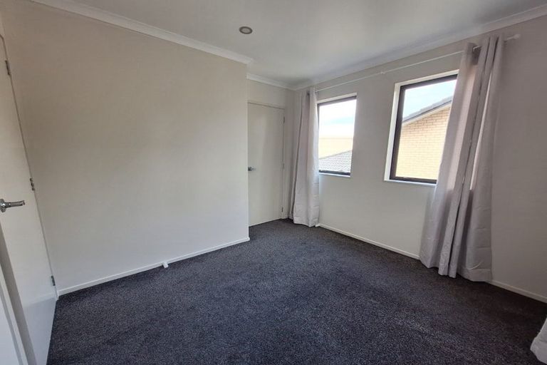 Photo of property in 11/4 Wallson Crescent, Wiri, Auckland, 2104