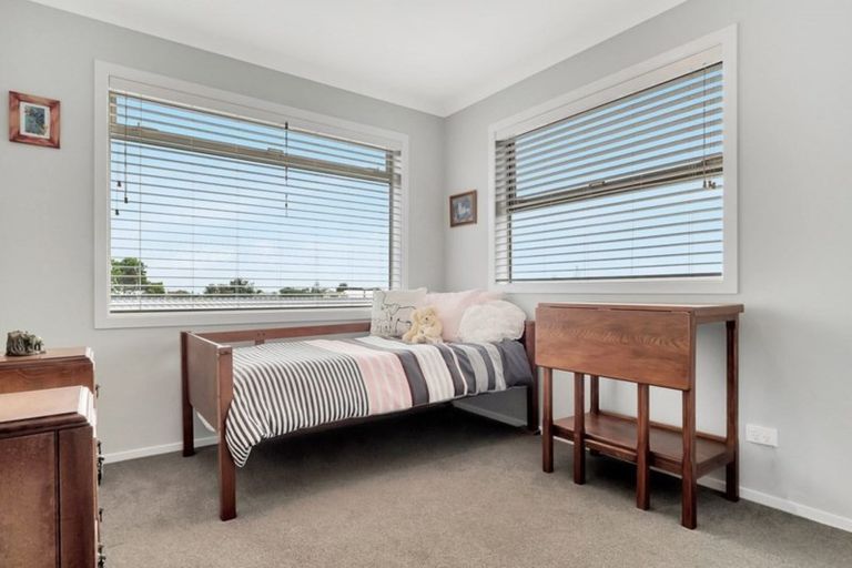 Photo of property in 43 Excelsa Place, Papamoa Beach, Papamoa, 3118