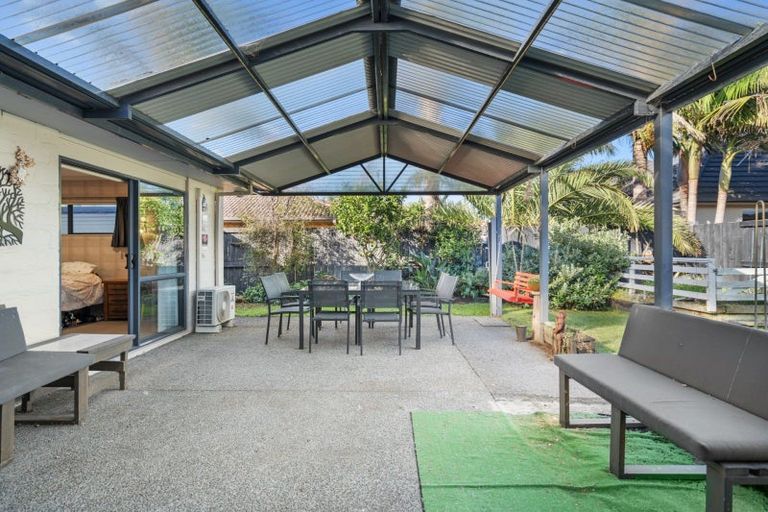 Photo of property in 42 Palazzo Drive, Papamoa Beach, Papamoa, 3118