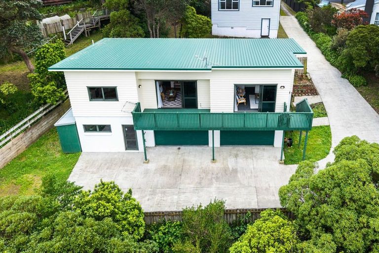 Photo of property in 25a Hiwi Crescent, Titahi Bay, Porirua, 5022