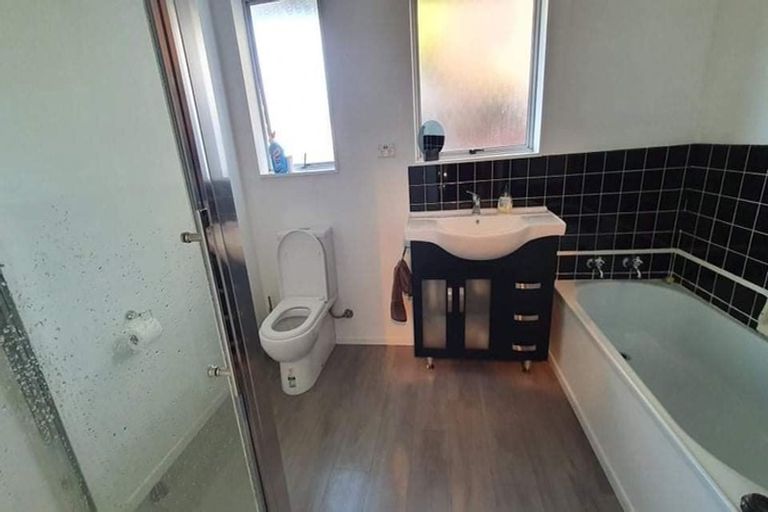 Photo of property in 90a Kaiwara Street, Hoon Hay, Christchurch, 8025