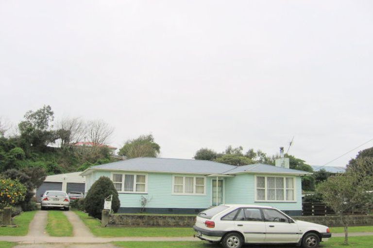 Photo of property in 9 Frances Street, Foxton, 4814