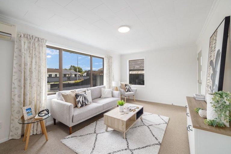 Photo of property in 33 Steele Street, Hornby, Christchurch, 8042