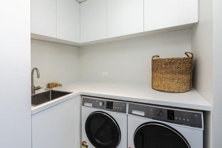 Photo of property in 3 Ngahere Street, Fendalton, Christchurch, 8041