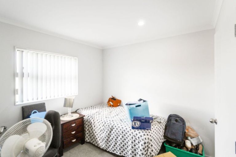 Photo of property in 57 Catkin Crescent, Papatoetoe, Auckland, 2025