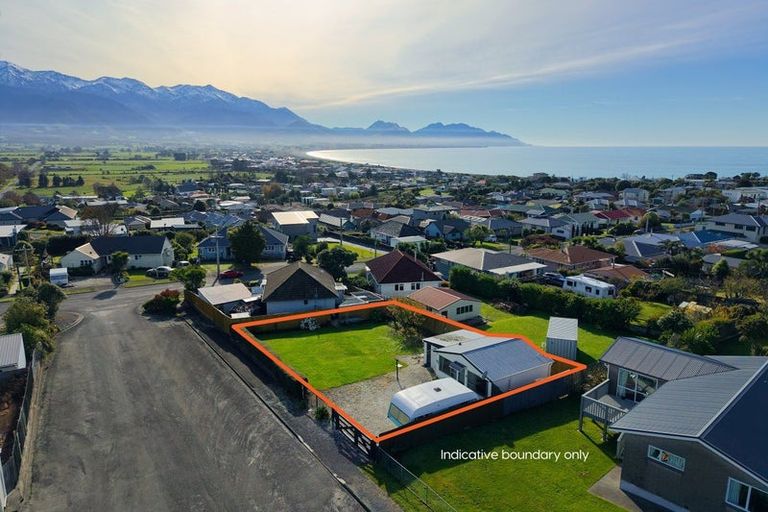 Photo of property in 38 Hastings Street, Kaikoura, 7300