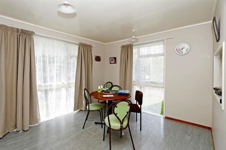 Photo of property in 23 Kamahi Avenue, Hawera, 4610