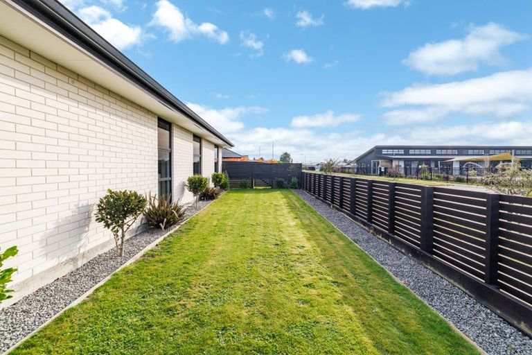 Photo of property in 17 Hollows Lane, Rolleston, 7615