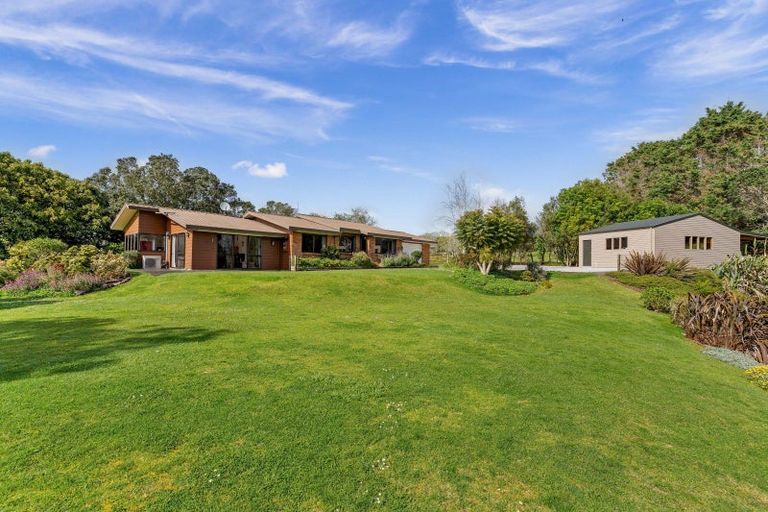 Photo of property in 951 Otaika Valley Road, Maungatapere, Whangarei, 0170