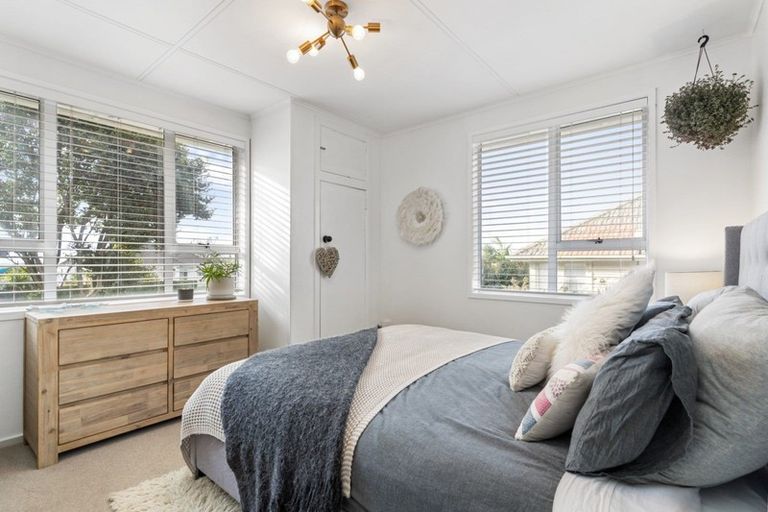 Photo of property in 86 Queen Street, Te Puke, 3119