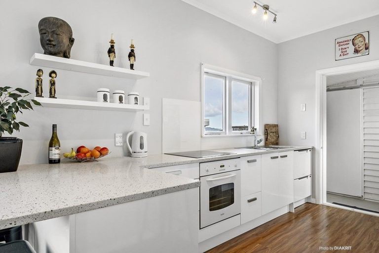 Photo of property in 22 Mandalay Terrace, Khandallah, Wellington, 6035