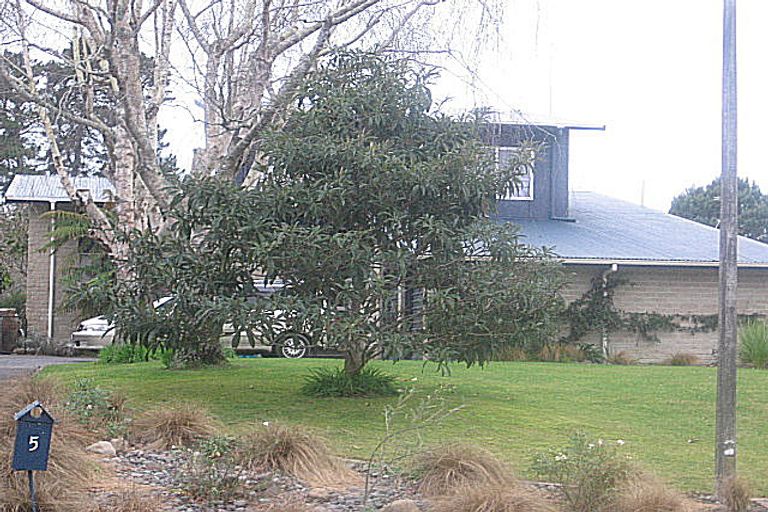 Photo of property in 5 Conway Place, Chartwell, Hamilton, 3210