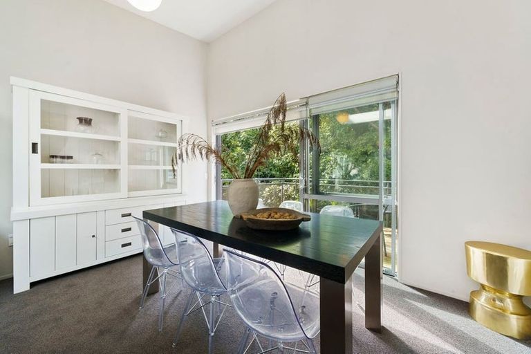 Photo of property in 7/2 Onslow Road, Khandallah, Wellington, 6035
