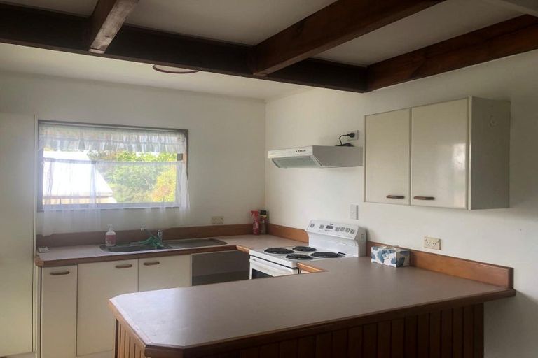 Photo of property in 31 Eskdale Road, Birkdale, Auckland, 0626