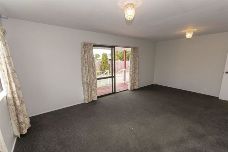 Photo of property in 17a Kowhai Avenue, Rangiora, 7400