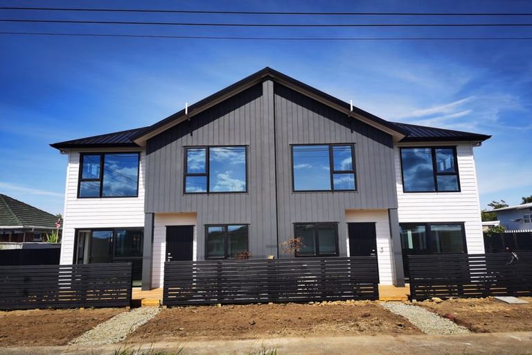 Photo of property in 113e Rathgar Road, Henderson, Auckland, 0610