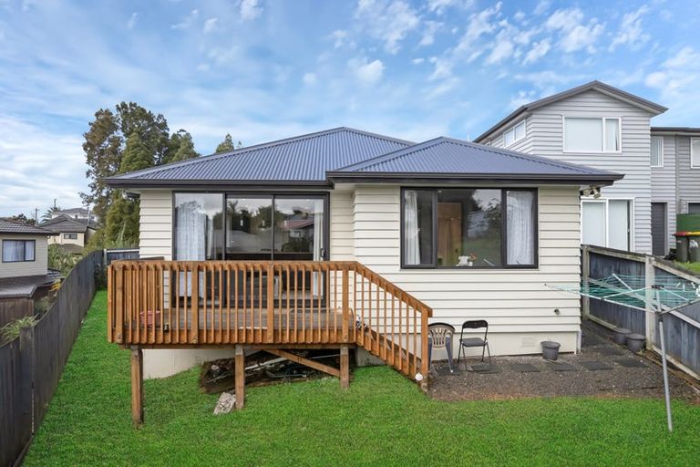 Photo of property in 2/65e Metcalfe Road, Ranui, Auckland, 0612