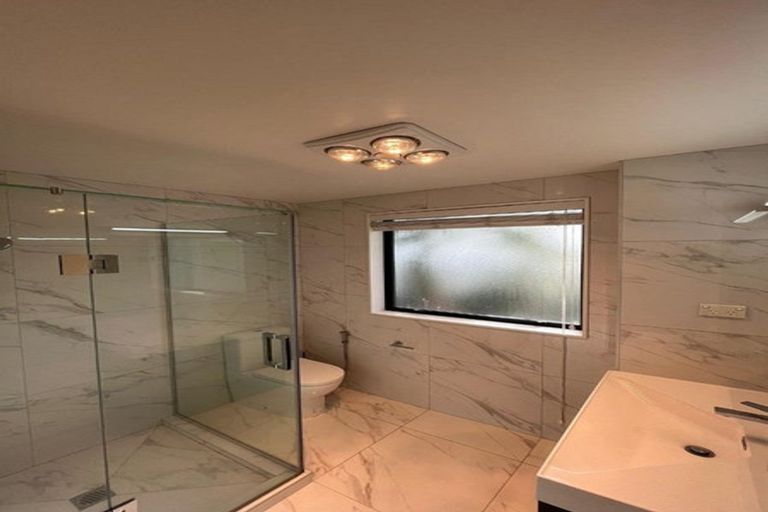 Photo of property in 36 Hikuawa Road, Flat Bush, Auckland, 2019