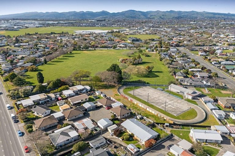 Photo of property in 4/281 Main South Road, Hornby, Christchurch, 8042