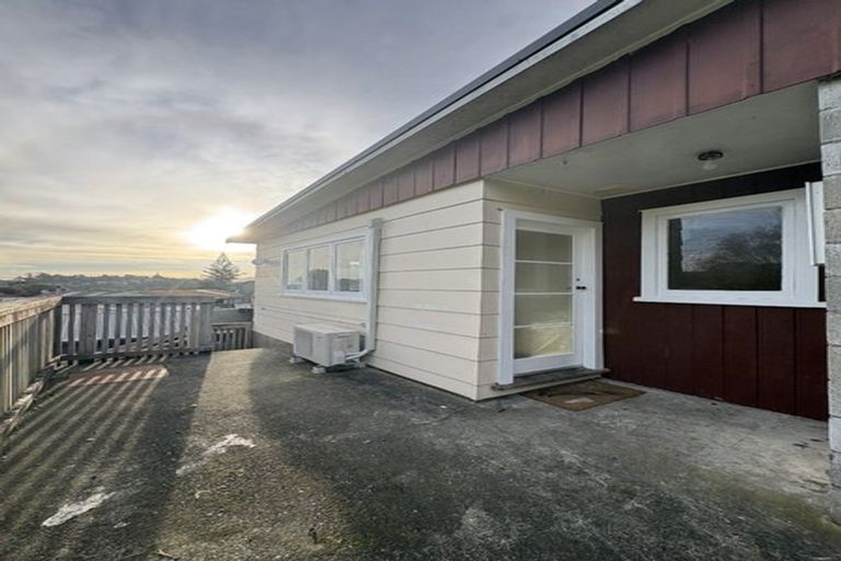 Photo of property in 74 Valley Road, Paraparaumu, 5032