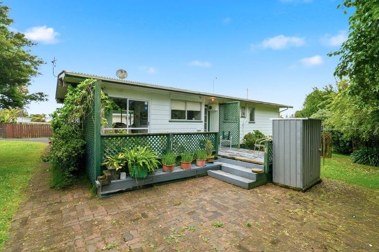 Photo of property in 42 Heybridge Street, Manurewa, Auckland, 2102