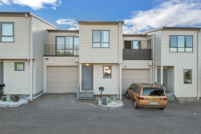 Photo of property in 24 Chapel Road, Flat Bush, Auckland, 2019