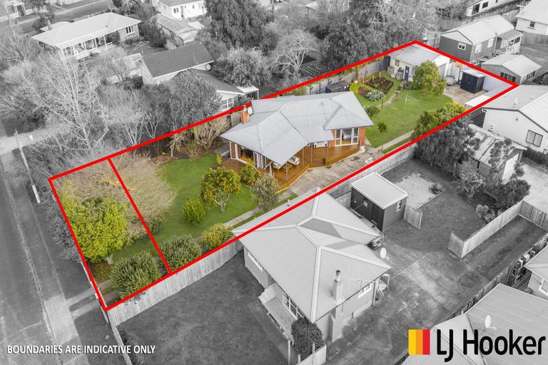 Photo of property in 18 Hill Crescent, Papakura, 2110