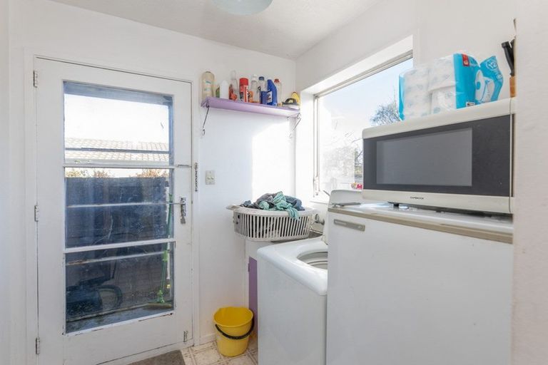 Photo of property in 48 Chipping Lane, Redwood, Christchurch, 8051