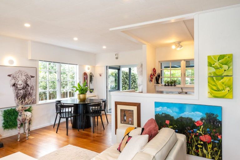 Photo of property in 8 East Road, Haumoana, 4102