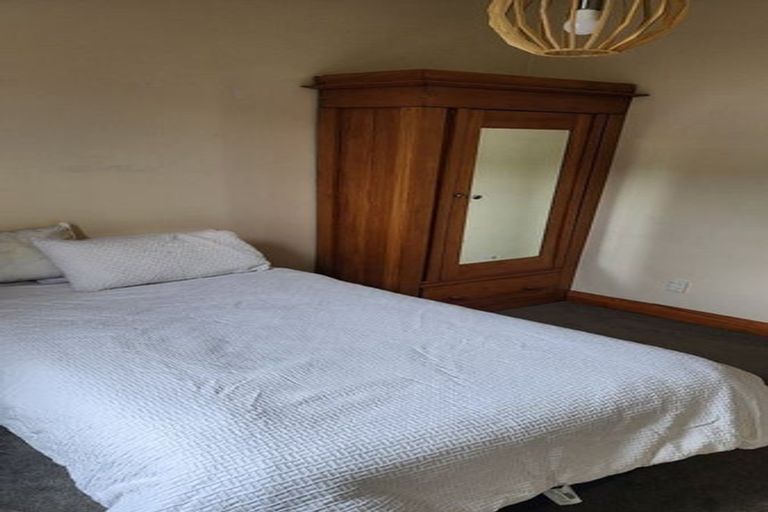 Photo of property in 13 Toru Street, Lyall Bay, Wellington, 6022