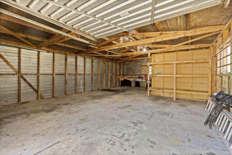 Photo of property in 43 Hay Street, Naenae, Lower Hutt, 5011