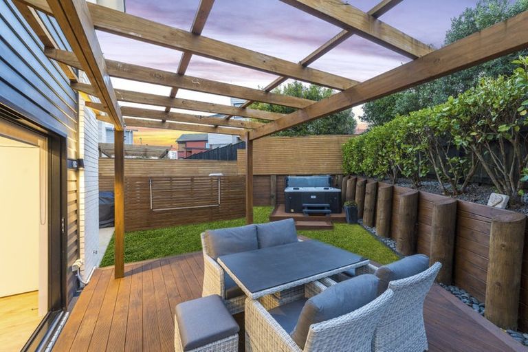 Photo of property in 23b Westgate Drive, Westgate, Auckland, 0614
