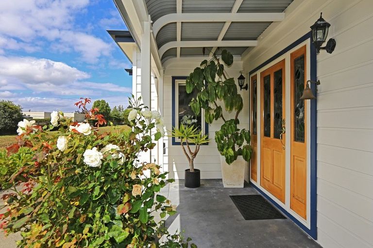 Photo of property in 26 Pukekura Place, Taradale, Napier, 4112